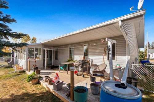 4102 Silverpark Estates Close, Olds, AB - Outdoor With Deck Patio Veranda