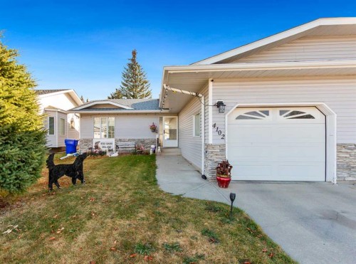 4102 Silverpark Estates Close, Olds, AB - Outdoor