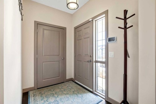 77 Elgin Meadows Manor Se, Calgary, AB - Indoor Photo Showing Other Room