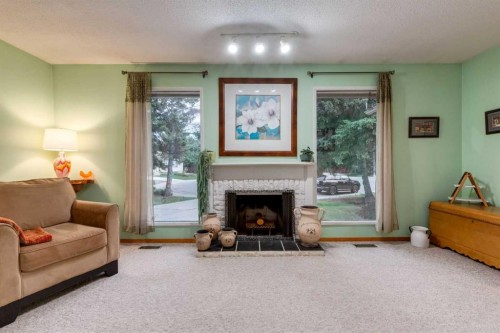 220 Oakridge Place Sw, Calgary, AB 