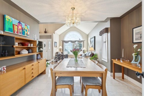 163 Edgebrook Close Nw, Calgary, AB - Indoor Photo Showing Dining Room