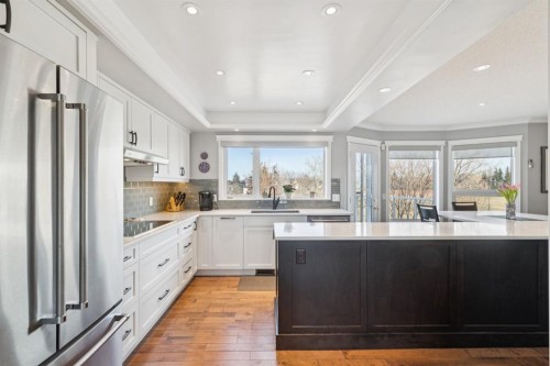 163 Edgebrook Close Nw, Calgary, AB - Indoor Photo Showing Kitchen With Upgraded Kitchen