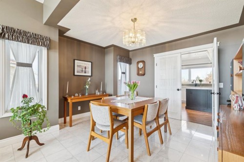 163 Edgebrook Close Nw, Calgary, AB - Indoor Photo Showing Dining Room