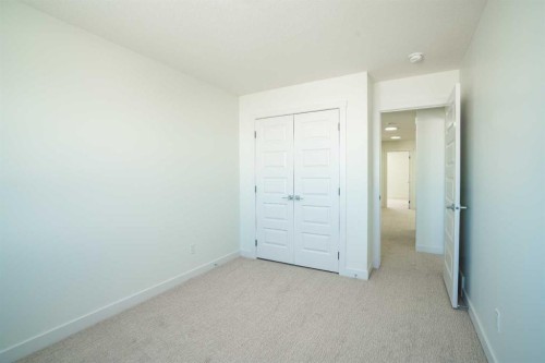 212 Lakewood Crescent, Strathmore, AB - Indoor Photo Showing Other Room