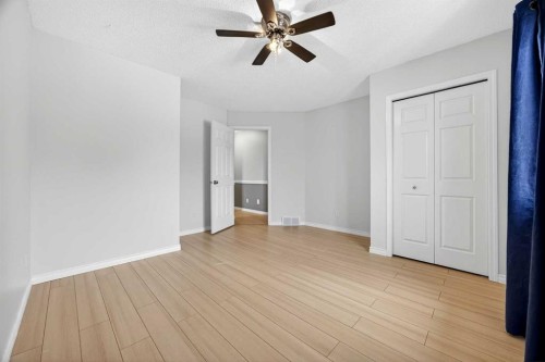 378 Panamount Drive Nw, Calgary, AB - Indoor Photo Showing Other Room