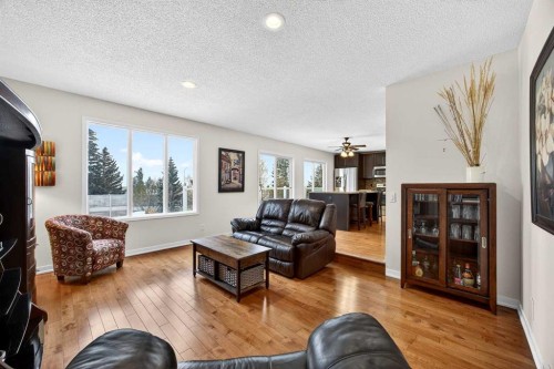 91 Hawkley Valley Road Nw, Calgary, AB - Indoor Photo Showing Living Room