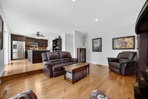 91 Hawkley Valley Road Nw, Calgary, AB - Indoor Photo Showing Living Room