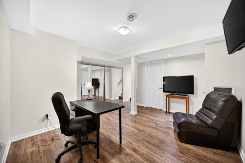 91 Hawkley Valley Road Nw, Calgary, AB - Indoor Photo Showing Office