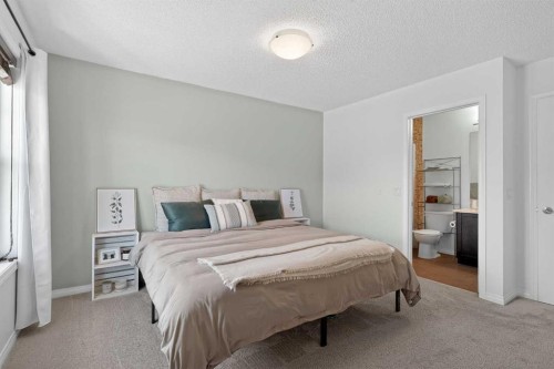 61 Auburn Meadows View Se, Calgary, AB - Indoor Photo Showing Bedroom