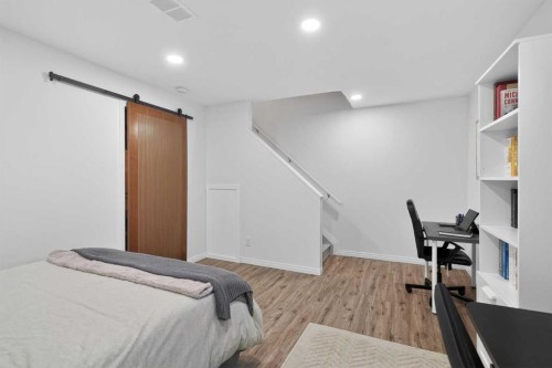 61 Auburn Meadows View Se, Calgary, AB - Indoor Photo Showing Bedroom