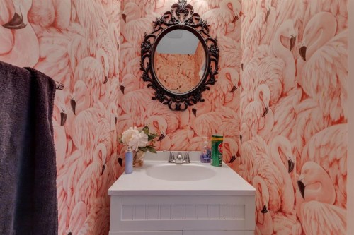 117 Howse Lane Ne, Calgary, AB - Indoor Photo Showing Bathroom