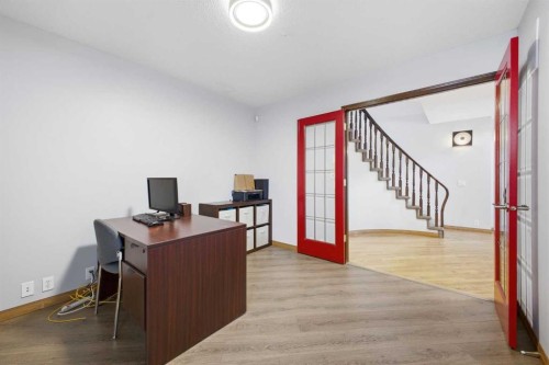 46 Sunset Way Se, Calgary, AB - Indoor Photo Showing Office