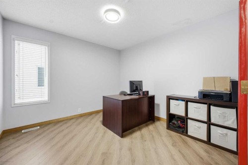 46 Sunset Way Se, Calgary, AB - Indoor Photo Showing Office