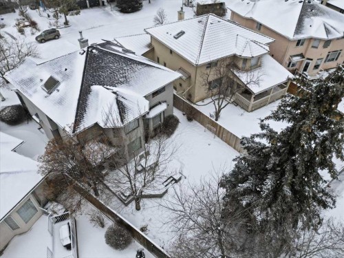 46 Sunset Way Se, Calgary, AB - Outdoor