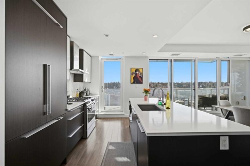 1007-930 16 Avenue Sw, Calgary, AB - Indoor Photo Showing Kitchen With Upgraded Kitchen