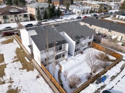 5-4328 75 Street NW Calgary, AB T3B 2M8