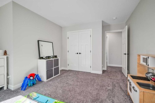 32 Magnolia Heath Se, Calgary, AB - Indoor