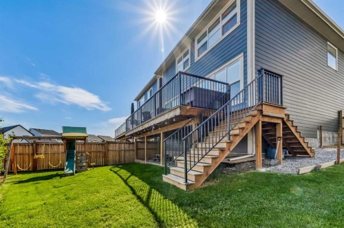 32 Magnolia Heath Se, Calgary, AB - Outdoor