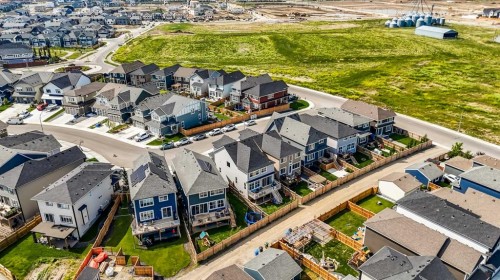 32 Magnolia Heath Se, Calgary, AB - Outdoor With View