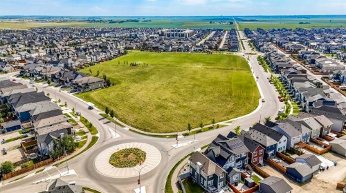 32 Magnolia Heath Se, Calgary, AB - Outdoor With View