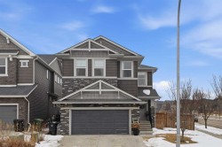 272 Nolanshire Point NW Calgary, AB T3R 0P5