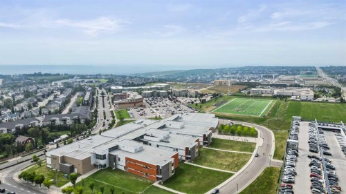 606 Aspen Meadows Hill Sw, Calgary, AB 