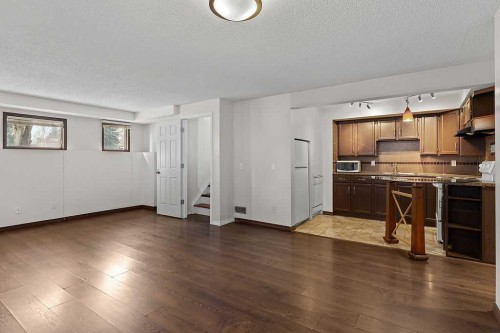 240 Riverbrook Way Se, Calgary, AB - Indoor Photo Showing Kitchen