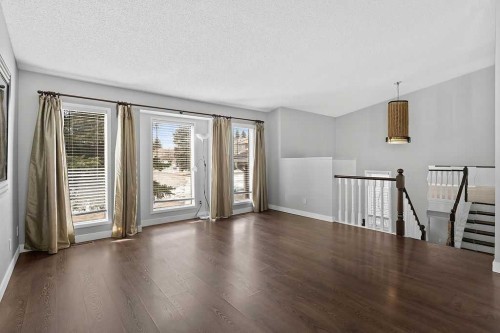 240 Riverbrook Way Se, Calgary, AB - Indoor