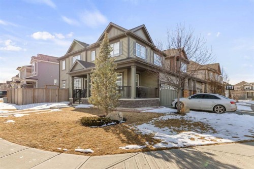 113 Osborne Rise SW Airdrie, AB T4B 4A1