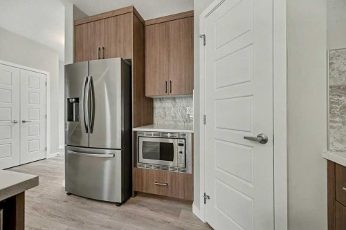228 Walgrove Way Se, Calgary, AB - Indoor Photo Showing Kitchen