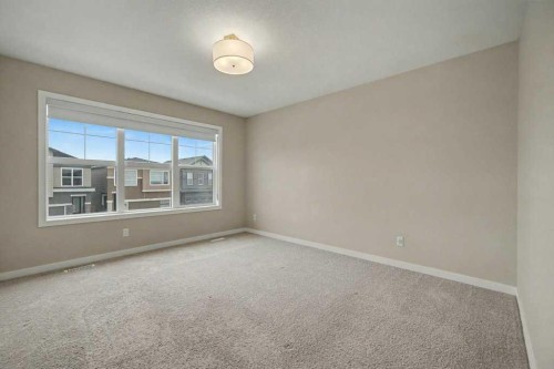 228 Walgrove Way Se, Calgary, AB - Indoor Photo Showing Other Room