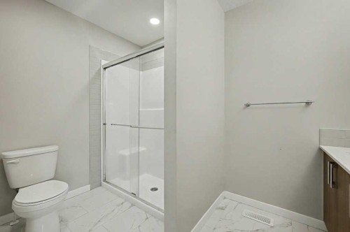 228 Walgrove Way Se, Calgary, AB - Indoor Photo Showing Bathroom