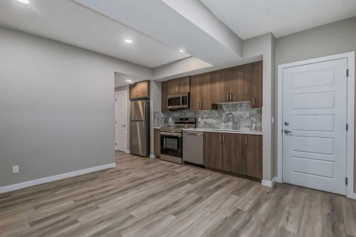 228 Walgrove Way Se, Calgary, AB - Indoor Photo Showing Kitchen