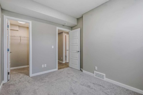 228 Walgrove Way Se, Calgary, AB - Indoor Photo Showing Other Room