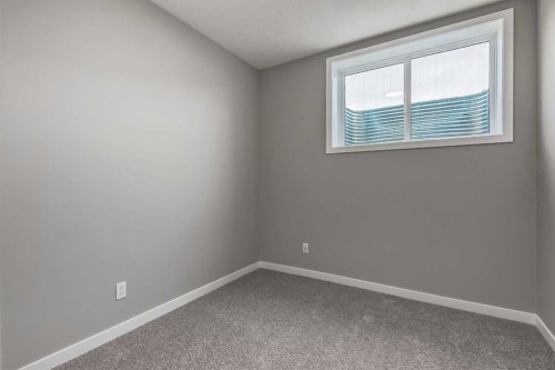 228 Walgrove Way Se, Calgary, AB - Indoor Photo Showing Other Room