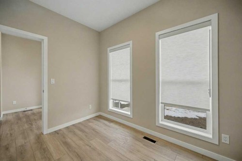 228 Walgrove Way Se, Calgary, AB - Indoor Photo Showing Other Room