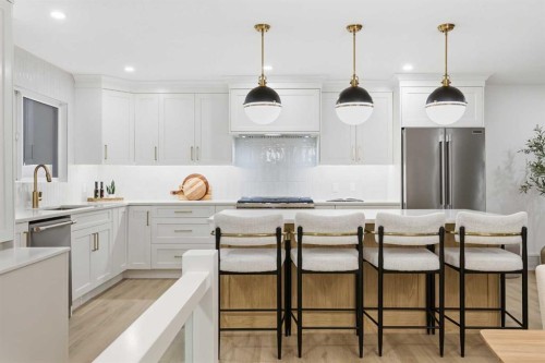 4904 Valiant Drive Nw, Calgary, AB - Indoor