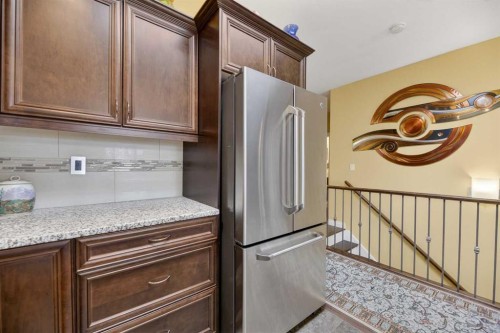 14 Violet Close, Olds, AB - Indoor Photo Showing Kitchen