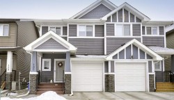 135 Reunion Loop NW Airdrie, AB T4B 4J6