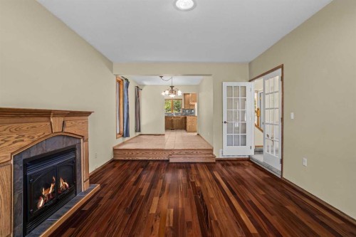 933 15Th Street, Canmore, AB - Indoor With Fireplace