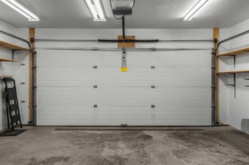 933 15Th Street, Canmore, AB - Indoor Photo Showing Garage