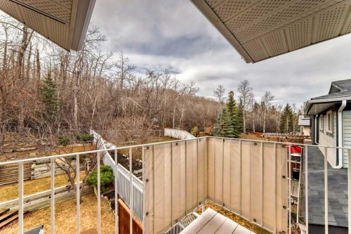8535 33 Avenue Nw, Calgary, AB - Outdoor With Balcony With Exterior