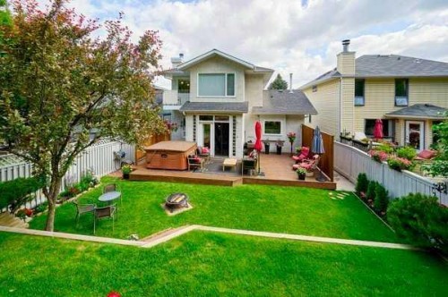 8535 33 Avenue Nw, Calgary, AB - Outdoor With Deck Patio Veranda