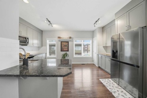 43 Sage Bluff Circle Nw, Calgary, AB - Indoor Photo Showing Kitchen With Upgraded Kitchen