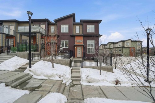 43 Sage Bluff Circle Nw, Calgary, AB - Outdoor With Facade