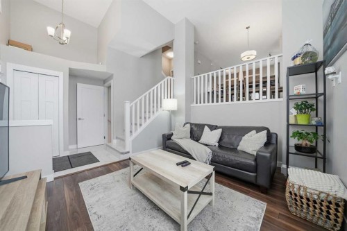 43 Sage Bluff Circle Nw, Calgary, AB - Indoor Photo Showing Living Room