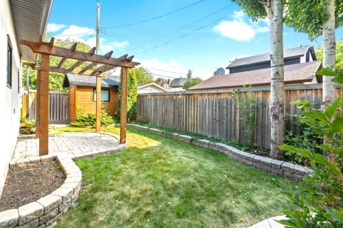 1428 2A Street Nw, Calgary, AB - Outdoor