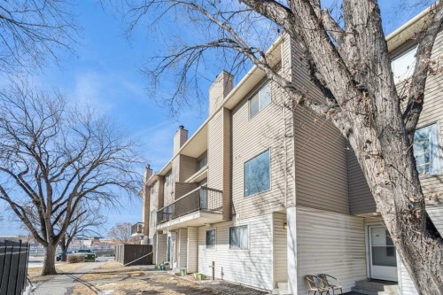 98-2519 38 Street NE Calgary, AB T1Y 4W8