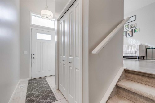 20 Copperpond Rise Se, Calgary, AB - Indoor Photo Showing Other Room