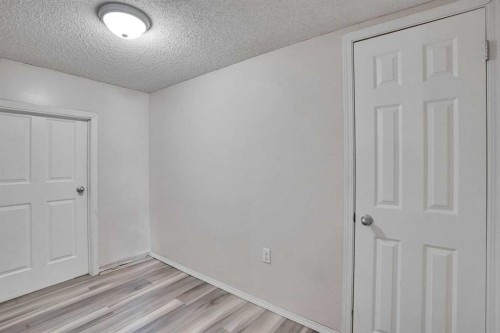 17 Taracove Crescent Ne, Calgary, AB - Indoor Photo Showing Other Room